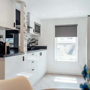  Apartment Family 5 Min From The Parks And Restaurants
